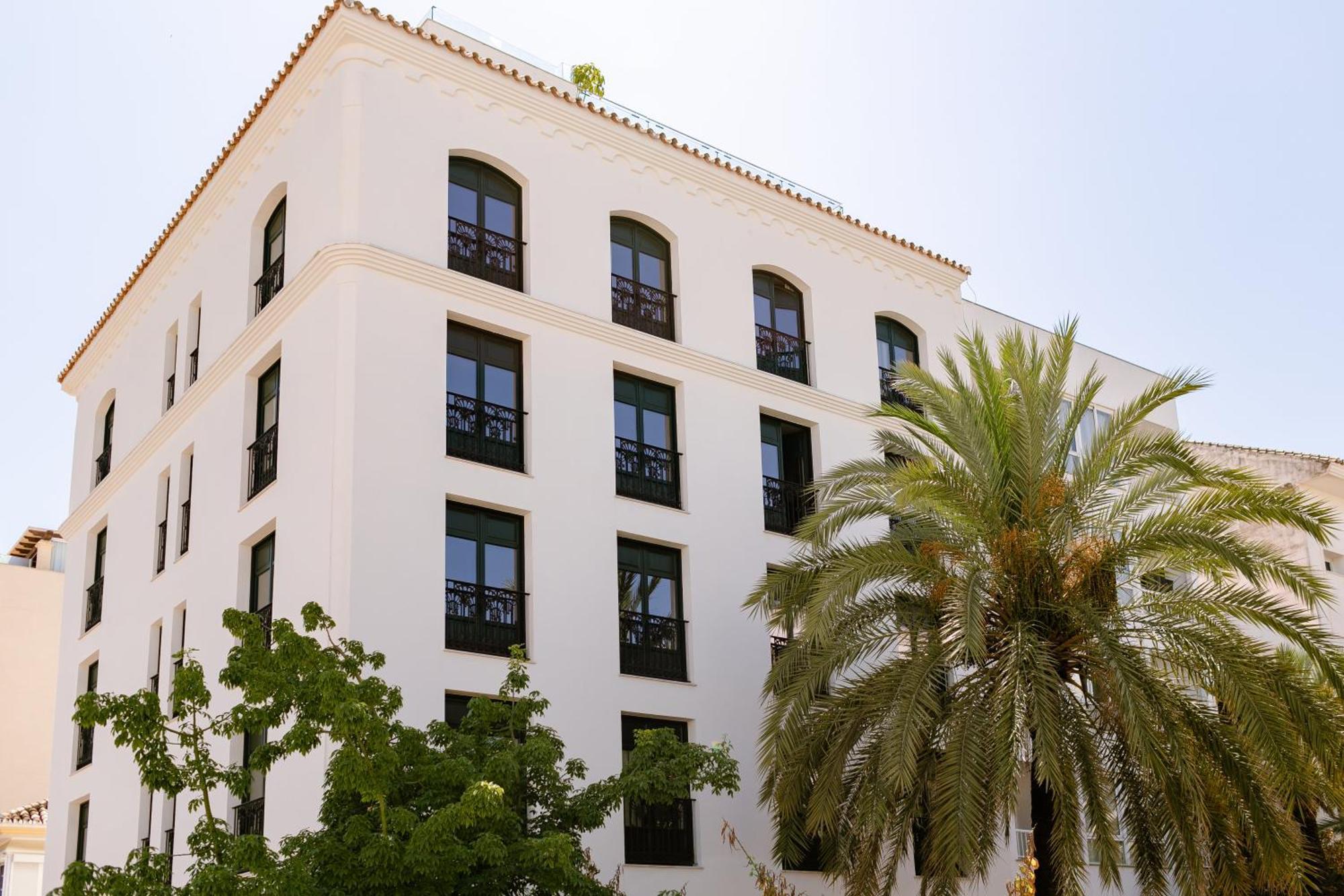 Hotel Estepona Plaza Luaran gambar