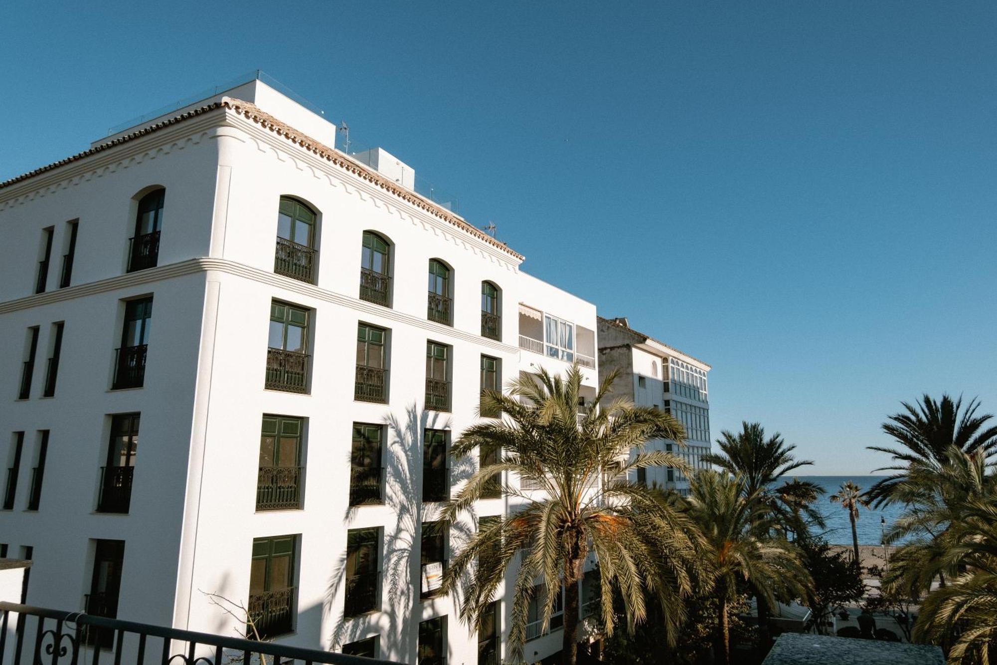 Hotel Estepona Plaza Luaran gambar